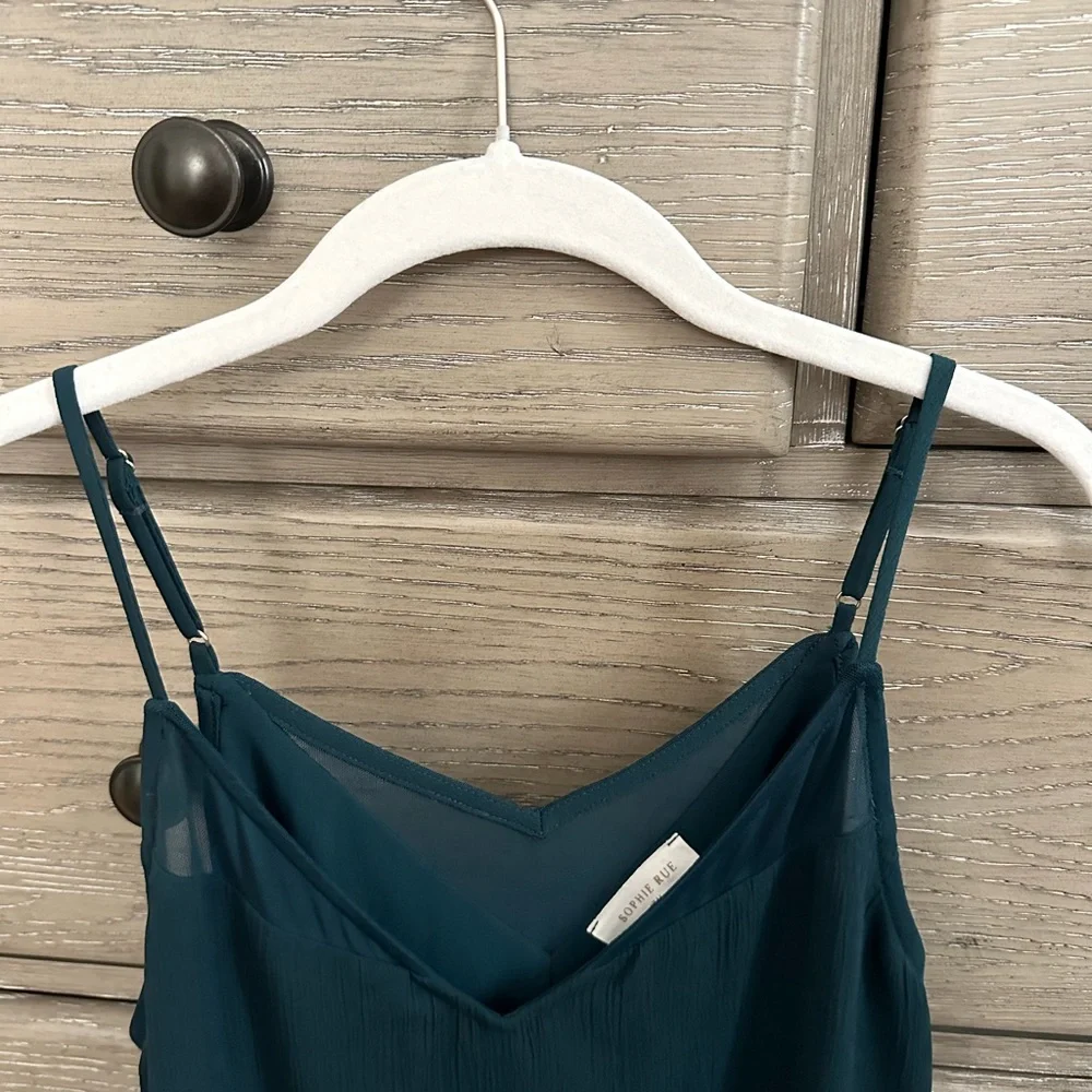 Tank top - Picture 2 of 3